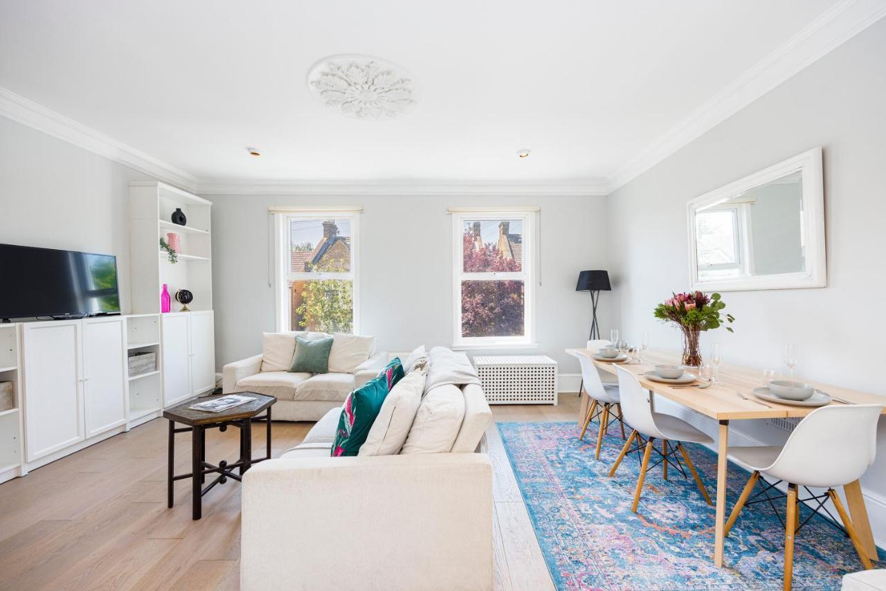 Welcomestay Colliers Wood Two Bed Apartment - Home Away From Home Londra Exterior foto